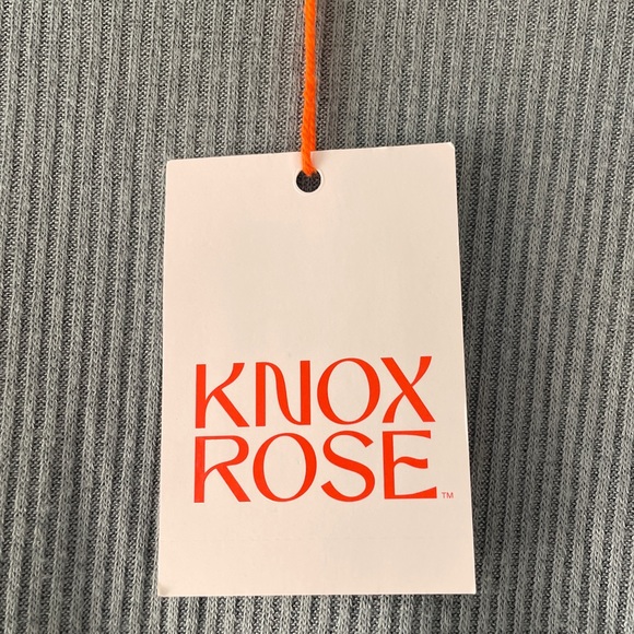 Nwt Knox Rose ribbed oversized long sleeved green top - Picture 2 of 10